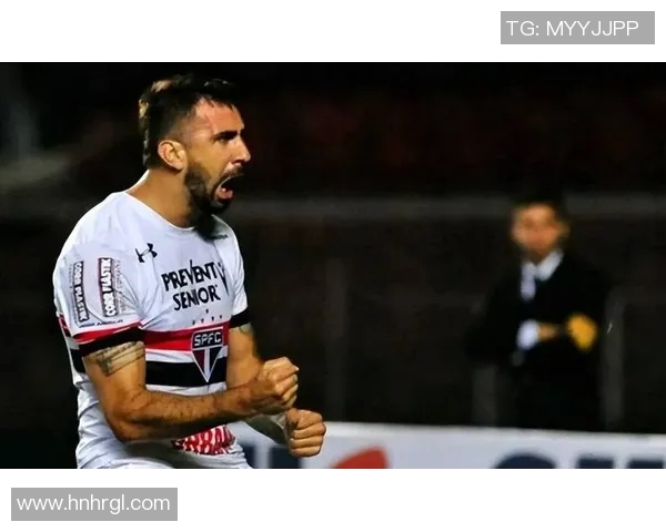 帕梅拉斯与克鲁塞罗激战正酣谁能在这场对决中笑到最后